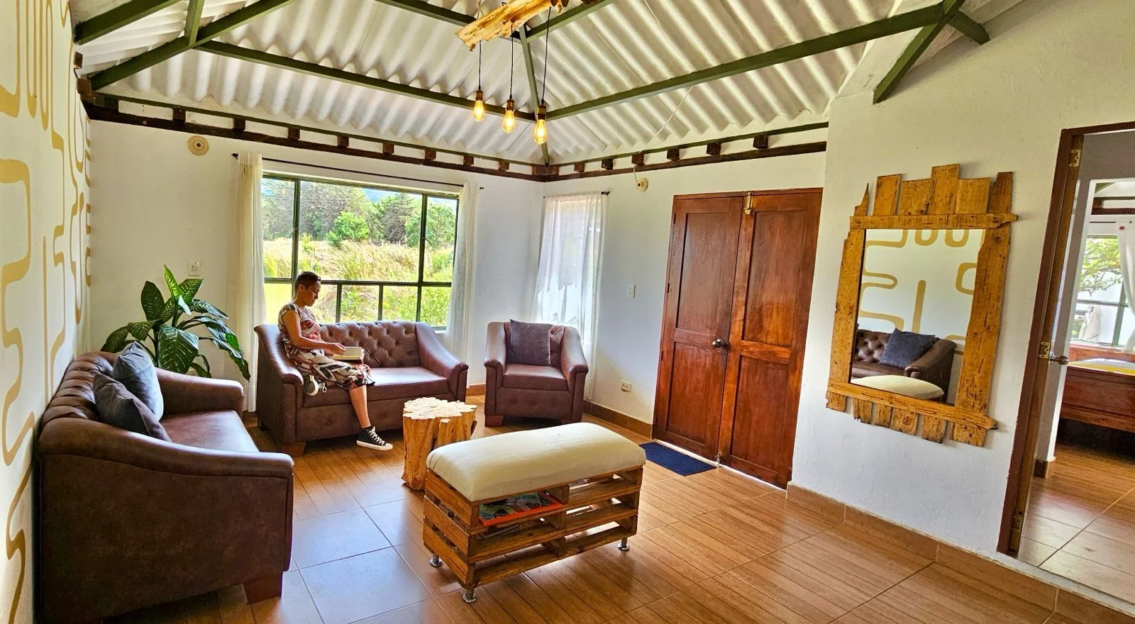ZONA DE ESTAR - Hostal Madre Tierra en Villa de Leyva